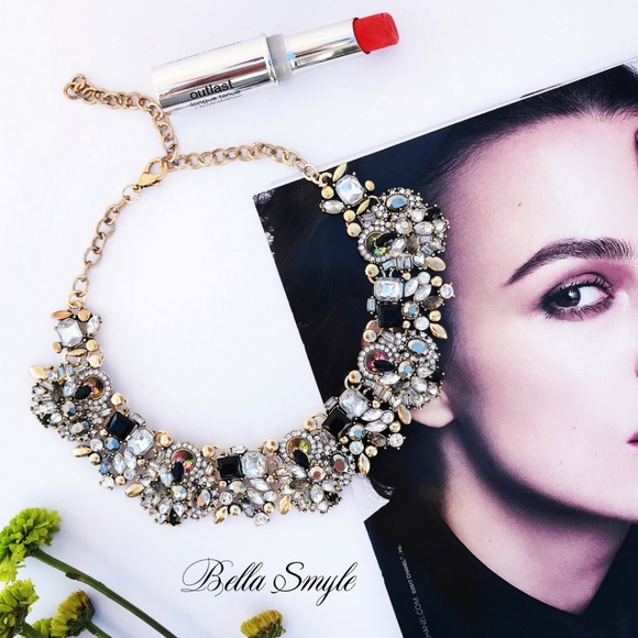 GN4 | Royal Black White Choker Statement Necklace - Picture 1 of 5